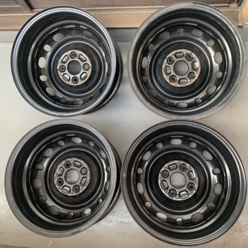 マツダデミオ　スチールホイール　14インチ 6J