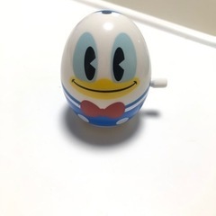 ドナルドフィギュア　ドナルド　ガチャ　イースターの画像