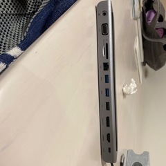 マルチコネクタの画像