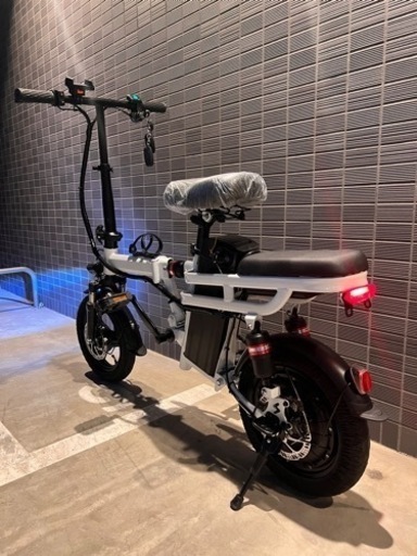 【新品未使用】フル電動自転車　白