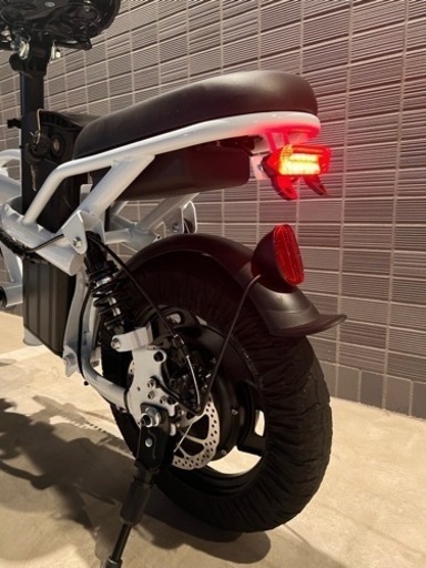 【新品未使用】フル電動自転車 white