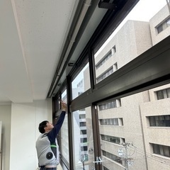 窓や扉など鋼製建具の取付及び装飾金物取付の画像