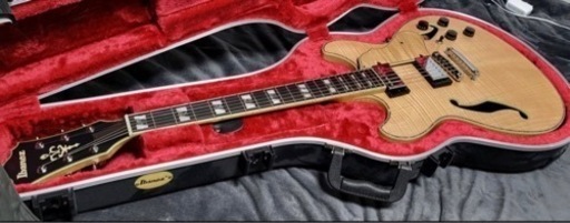 ibanez限定版セミアコです