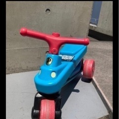 足蹴りバイク　青色　男の子の画像