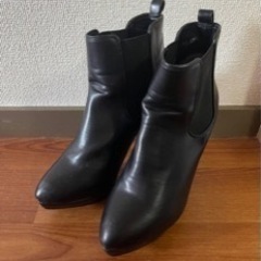 R&Eショートブーツ