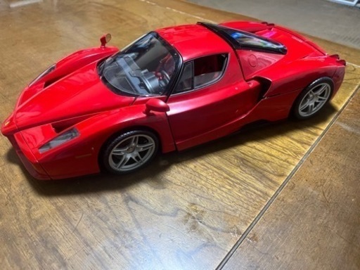 1/10 F140エンツィオフェラーリ　アルミダイキャスト