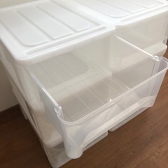 ニトリの小物収納ケース　6個の画像