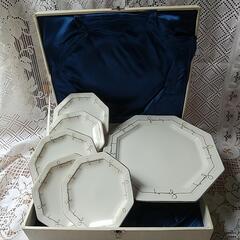 【ジバンシィ　パーティー皿セット】GIVENCHY