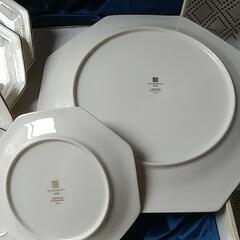 【ジバンシィ　パーティー皿セット】GIVENCHYの画像