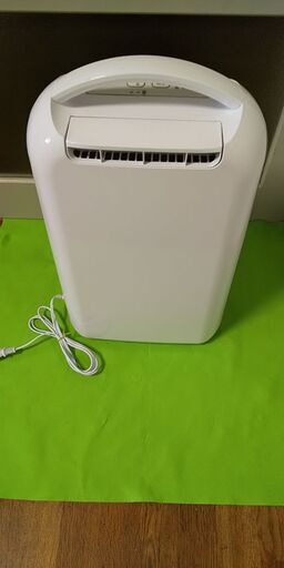 アイリスオーヤマ/除湿機/KIJD-H202-S [デシカント（ゼオライト）方式 /木造3畳まで /鉄筋6畳まで]動作品/21年製/衣類乾燥除湿機