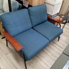 送料込！2人掛けソファ ヴィンテージソファ 手すり付きソファ ☆2人掛けソファー ヴィンテージ 手すりにキズあり 26999円で購入 幅