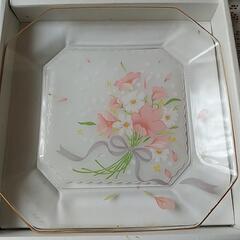 【デザート皿セット＆スプーン、フォーク】ガラス　花束柄の画像