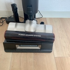 ジャンク品　アイリスオーヤマ　コードレス掃除機の画像
