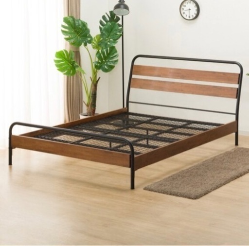 ニトリ　ダブルベッドフレーム(ダンテ)