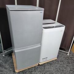 ?‍♂️売約済み‼️お届け&設置は全て0円?‼️おしゃれシルバー✨つけかえドア対応✨SHARP 家電セット