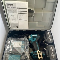 【新品】 マキタ  TD173DRGX makita 互換バッテリBL1860B×2、純正充電器DC18RF、ケース付の画像