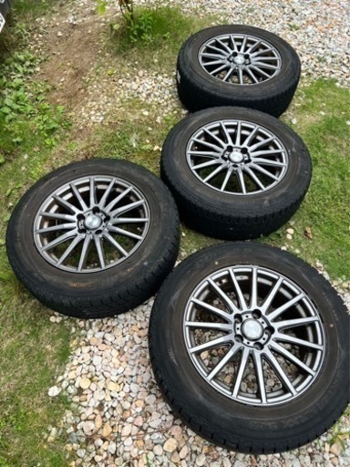 値引き不可！スタッドレス　4点セット　タイヤホイール