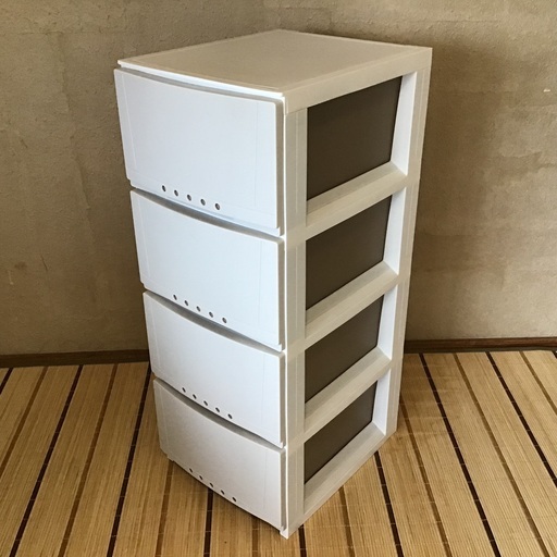 プラスチック収納棚⑧