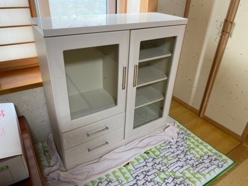 7/10まで！ホワイト食器棚