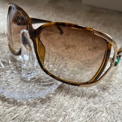 Dior サングラスの画像