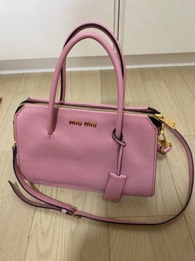 miu miu バッグ?