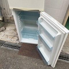 冷蔵庫 138L の画像
