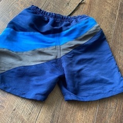 水着　男の子　水泳パンツ120か130の画像