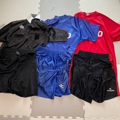 サッカー　練習着　上下3セット
