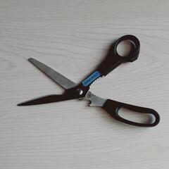 キッチンハサミ
