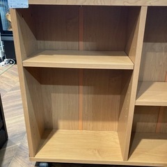 【BY REUSE 霧島国分新町店 出張買取•見積完全無料¥0】キャスター付き収納BOOKラック　ベージュの画像