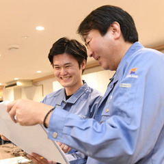 【東証プライム上場／仙台営業所】内装施工管理職◆飲食店や商業施設等、身近な商空間をイチから創り上げるお仕事です！の画像