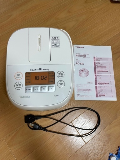 炊飯器　TOSHIBA 3合炊