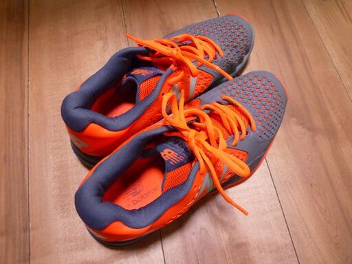 （オークション入札が入りましたので質問を終了させて頂きます）NEW BALANCE MC996GO2 スニーカー （27cm）