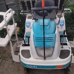 クボタ田植え機（屋内保管）