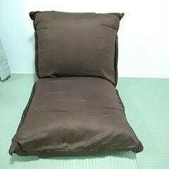 【新品】ブラウン色のメアリ座椅子の画像