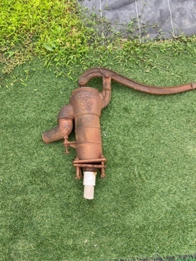 手押し井戸ポンプ アンティークガーデニング