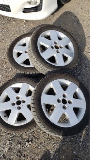 早い者勝ちスタッドレスタイヤ ホイールセット