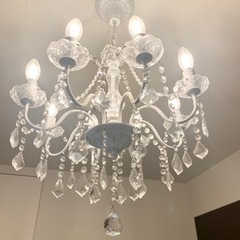 シャンデリア