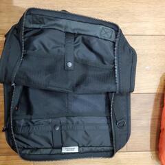 旅行用ポーチ　ほかの画像