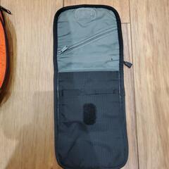 旅行用ポーチ　ほかの画像