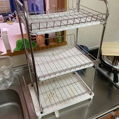 ニトリ　水切り三段ラック