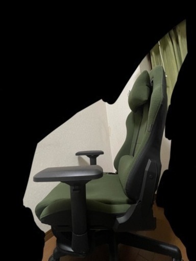 Mr.Chairs ウィステリア　ゲーミングチェア