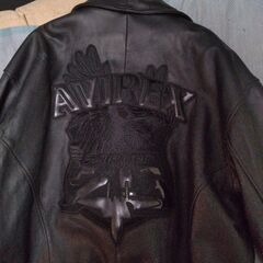 AVIREXの黒の革ジャンです。値下げします