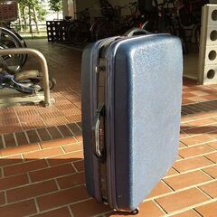 レトロなサムソナイトのキャリーケースの画像