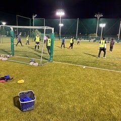 7/10(月)19:00〜21:00 芝園フットサル場　300円⚽️ - 習志野市