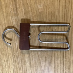 ネクタイハンガー