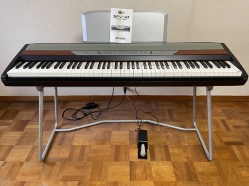 中古美品KORG コルグ　SP-250 88鍵盤、上位モデルに採用されるRH3鍵盤