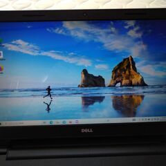 DELL Inspiron 15 3000シリーズの画像