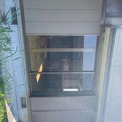 サッシ、雨戸付きの画像