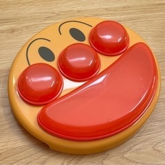 アンパンマン　フェイスランチ皿　プレート　電子レンジokの画像